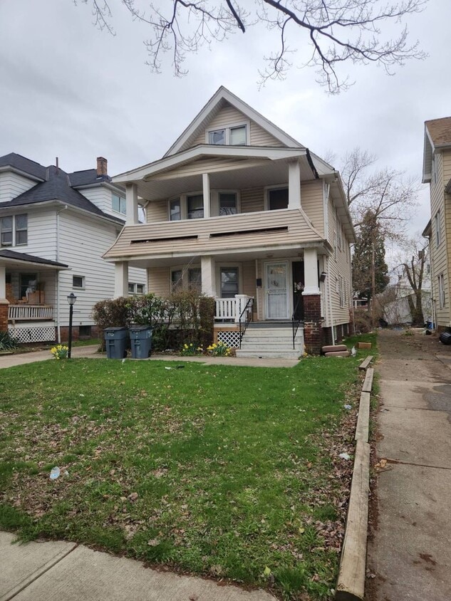 Foto principal - 1460 E 135th St
