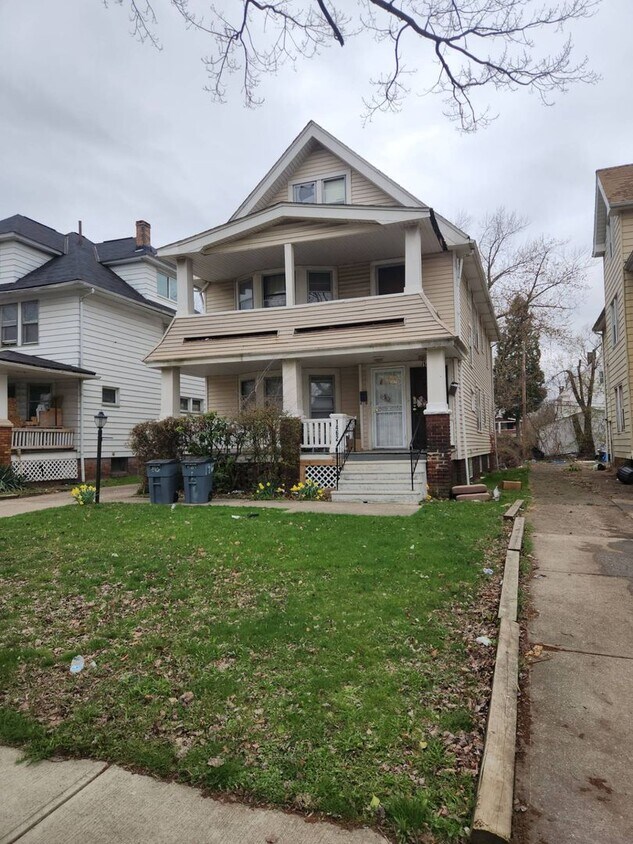 Primary Photo - 1460 E 135th St