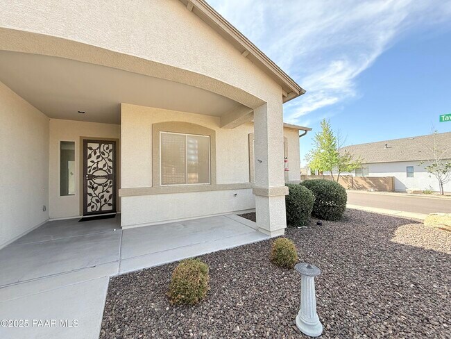 Foto del edificio - 4678 Edgemont Rd