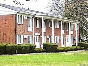 Building Photo - 1795 Charlton Rd
