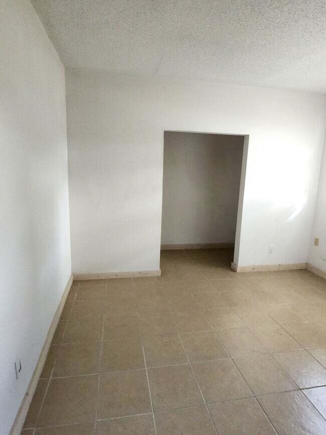 Foto del edificio - 3103 Avenue H