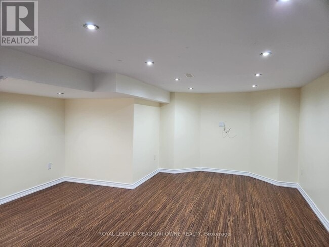 Building Photo - 1583 Beaty Trail