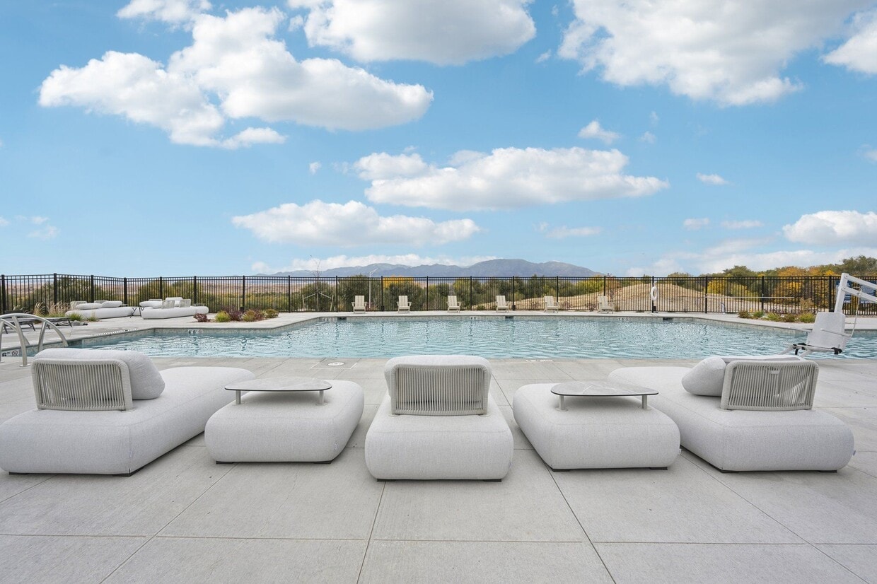 Primary Photo - The Garrison Luxury Apartments