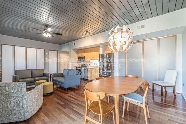 Photo - 620 Glen Iris Dr NE Apartment