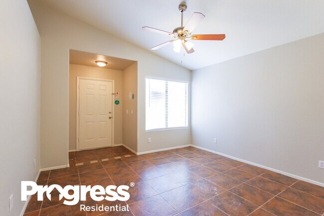 Building Photo - 2150 E Williams Dr