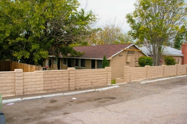 Building Photo - 7534-7540 Victoria Ave