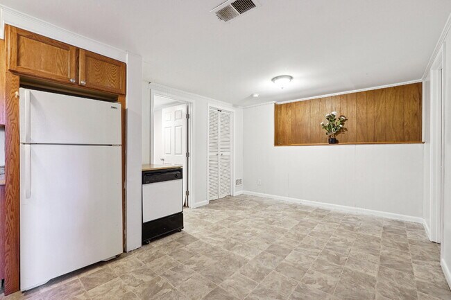 Foto del edificio - Modern Comfort Meets Prime Atlanta Location – Schedule Your Tour Today!