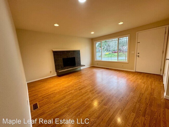Building Photo - 4 br, 2 bath House - 12909 NE 132nd Pl