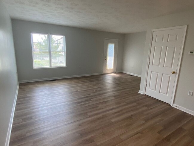 Foto del edificio - Great City Condo with 2 Primary Suites!