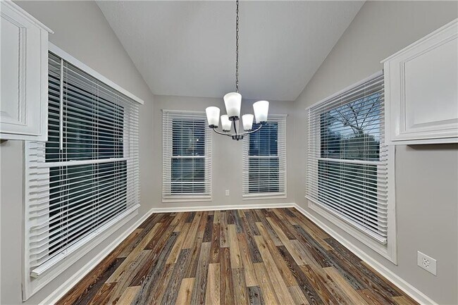 Building Photo - 3199 Pilgrims Dr