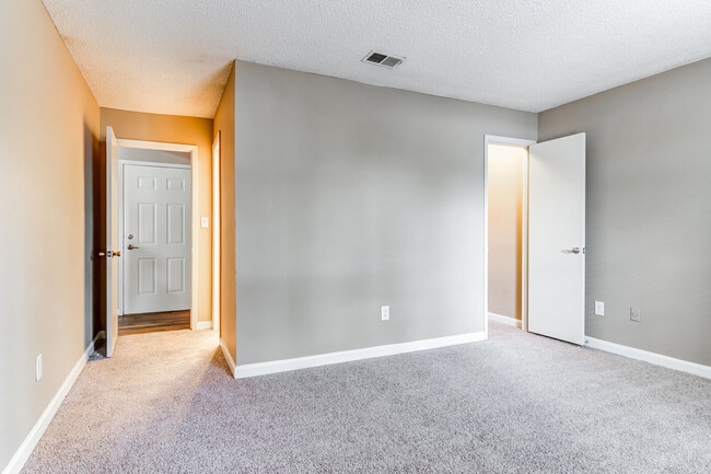 Foto del edificio - Summit Station