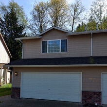 Building Photo - 18822 Iris Ct