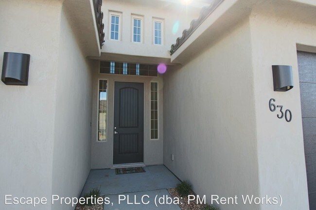 Building Photo - 4 br, 2 bath House - 630 N. Sage Crest Dr