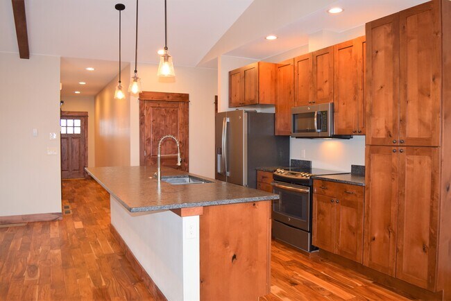 Kitchen - 3631 Lemhi Trail Dr