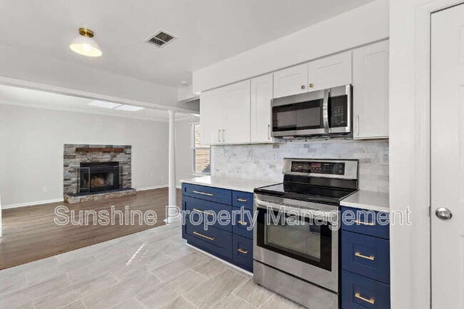 Building Photo - 4072 Peridot Dr