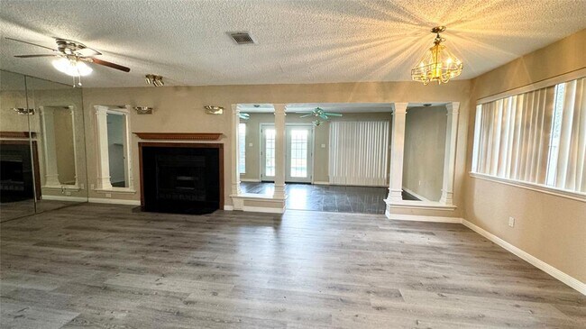 Foto del edificio - 2602 Lakefield Way