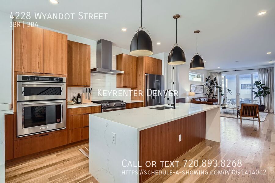 Primary Photo - "Stunning 3-Bedroom, 3-Bath Home with Mode...