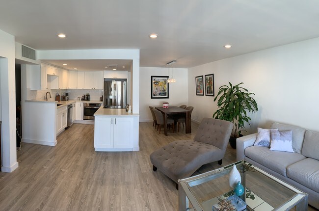 Living Room - 1300 Midvale Ave