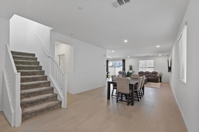 Building Photo - Desirable Inspirada Next-Gen Home! 4 Bedro...