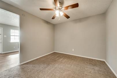 Building Photo - 104 N 11th St
