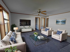 Building Photo - 2012 Peregrine Ave NW