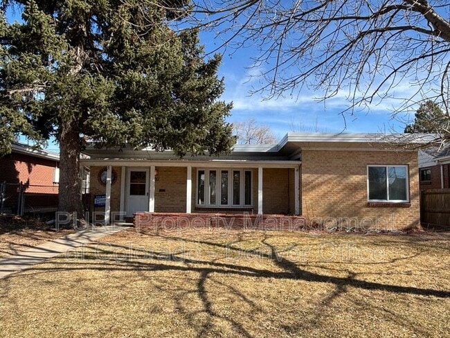 Building Photo - 750 S Canosa Ct