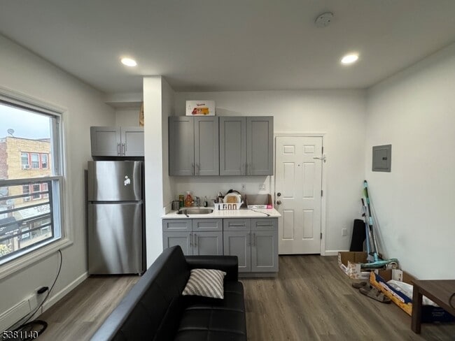 Foto del edificio - 76 Market St