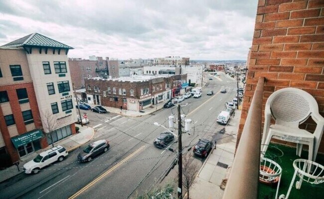 Foto del edificio - 9249 John F. Kennedy Blvd