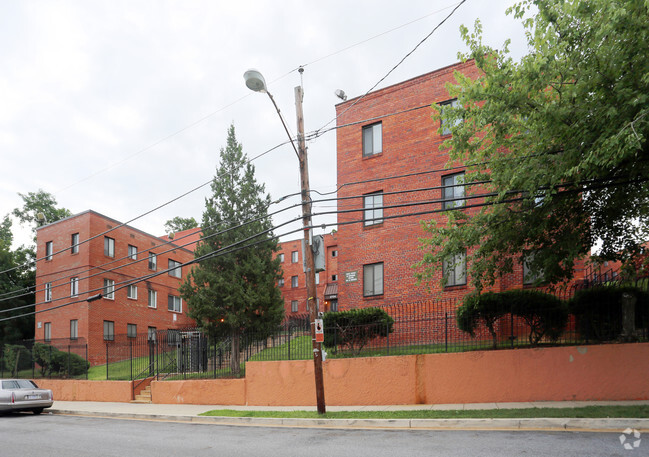 Foto del edificio - Parkchester Apartments