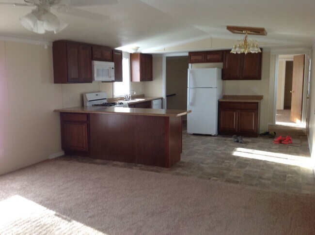 Building Photo - 16 S Illinois St