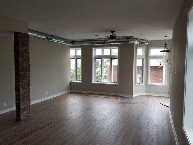 Loft space view #1 - 1548 119th St