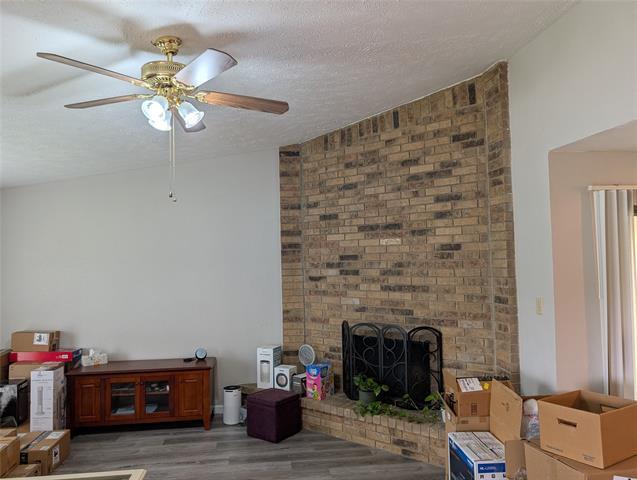 Foto del edificio - 2105 Rose Hill Rd