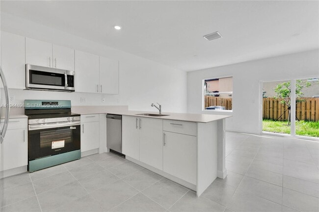 Building Photo - 12168 SW 268th St