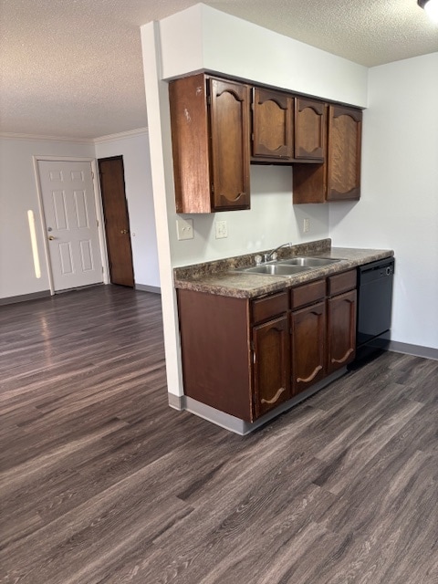 Foto del edificio - 1611 Center Point Rd NE