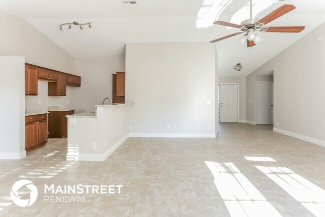 Building Photo - 1332 Waterway Cove Dr