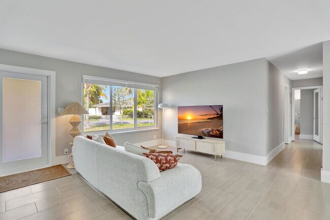 Photo - 400 SE 5th Ct House