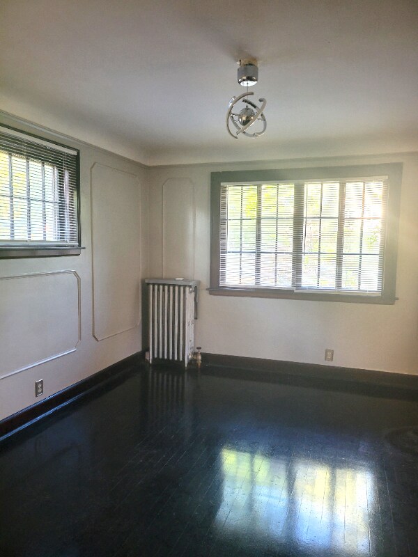 Foto del edificio - 14559 Rosemont Ave