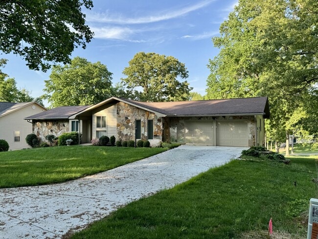 Foto del edificio - 212 Talah Ln