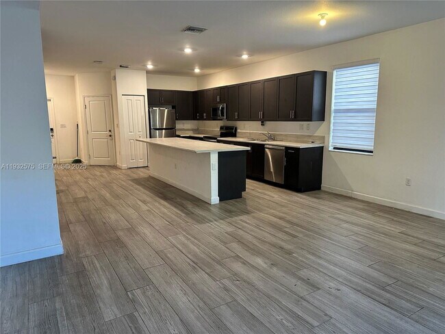 Foto del edificio - 25137 SW 108th Ave