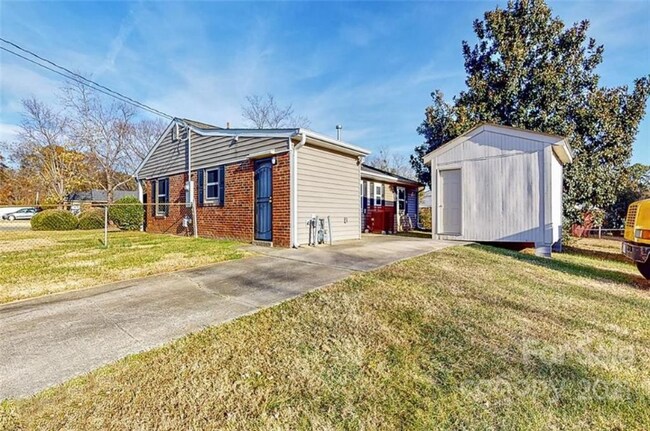 Building Photo - 3721 Fagan Way