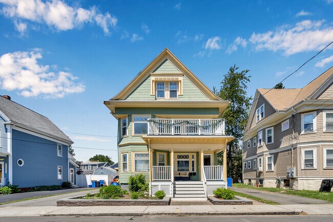 Foto del edificio - 11 Bellevue Ave