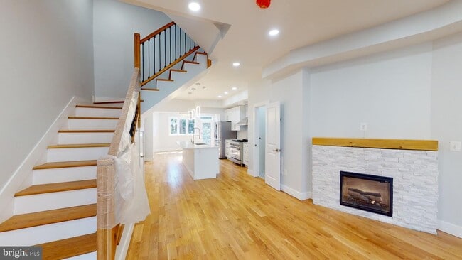 Building Photo - 3036 Cambridge Pl NW