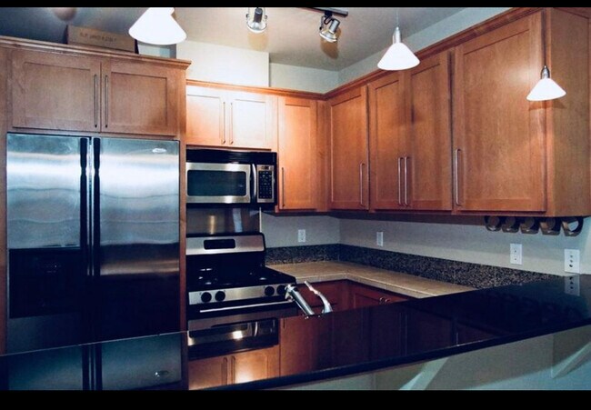 Foto del edificio - 410 NE 70th St