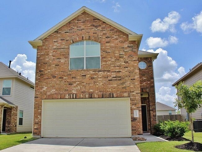 Building Photo - 14446 Acuna Ln