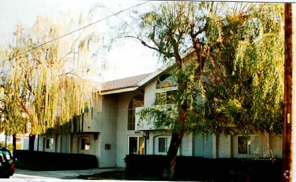 Primary Photo - 9660 Sepulveda Blvd