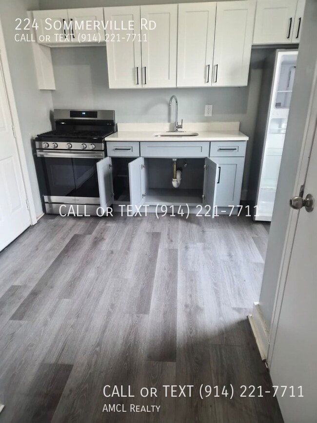 Photo - 224 Sommerville Pl Apartment