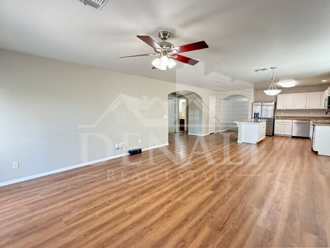 Foto del edificio - 873 E Saratoga St