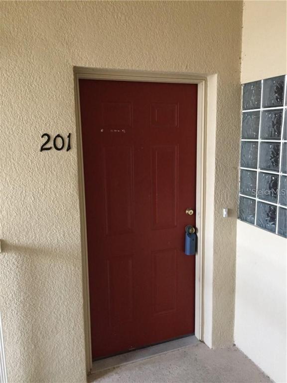 Photo - 6413 Hollydale Pl Townhome