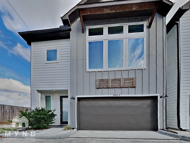 5902 Gardendale Dr