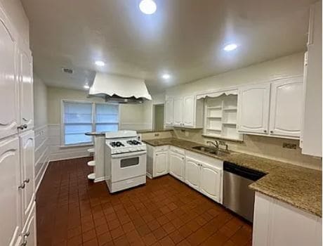 Foto del edificio - 4124 Benmar St